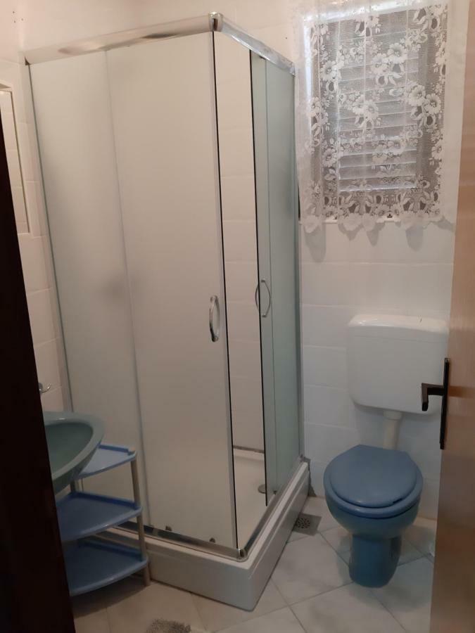Apartments Juretic Drenje  المظهر الخارجي الصورة
